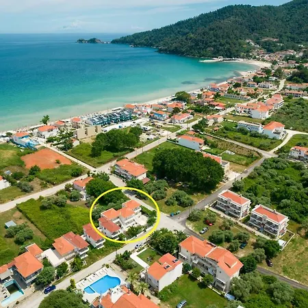 Elena Nina 公寓式酒店