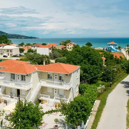 Elena Nina Lejlighedshotel 4*