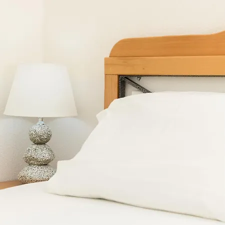 Aparthotel Elena Nina *