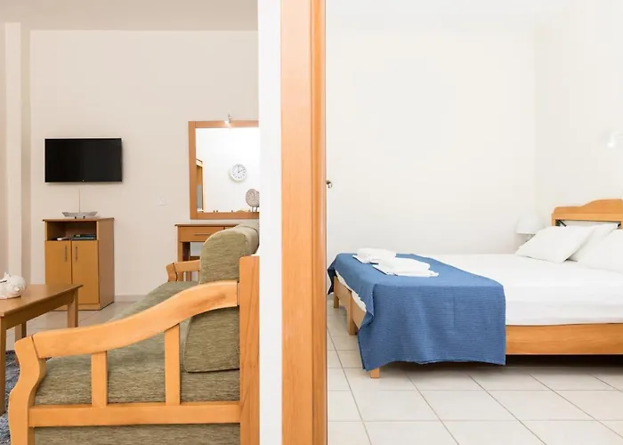 Hotel de apartamente Elena Nina 4*